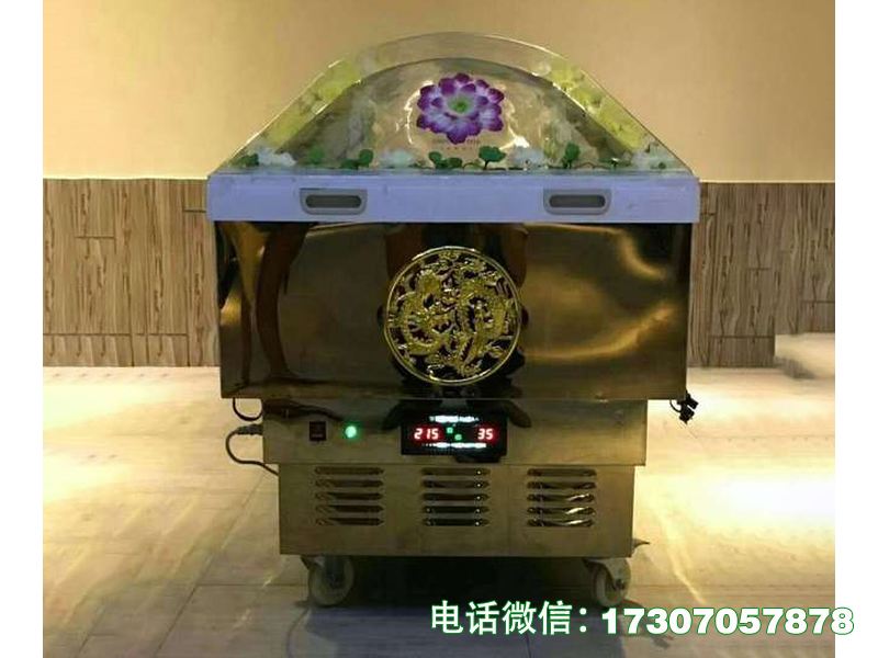 抚顺灵堂瞻仰冰棺